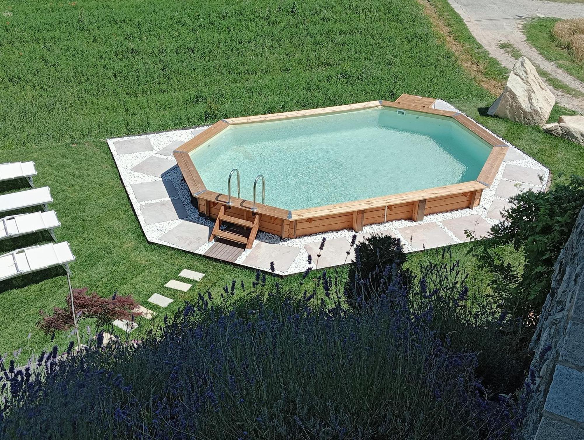Casale Monte Valestra Bed and Breakfast Bebbio Exteriör bild